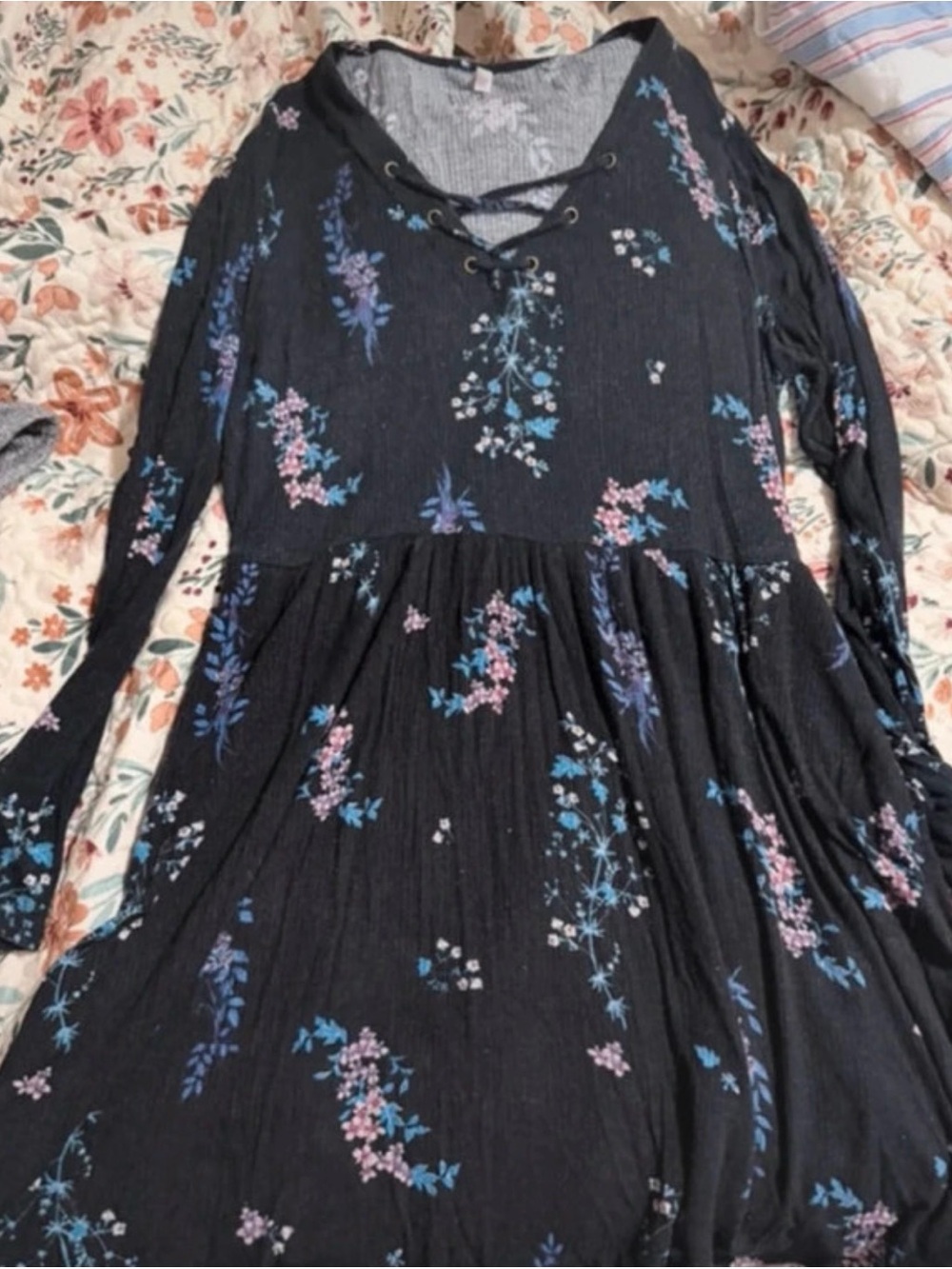 Xhilaration Black Lace-Up Long Sleeve Floral Maxi Dress